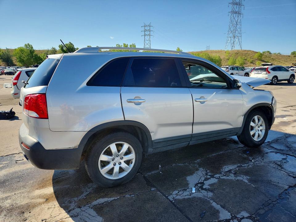 Продаж на аукціоні авто 2011 Kia Sorento, vin: 5XYKT3A18BG129772, номер лоту: 57210396