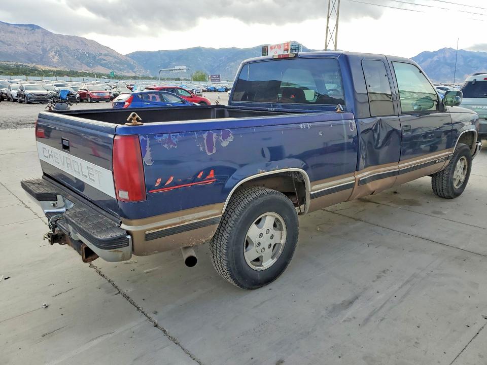 56278206 :رقم المزاد ، 1GCEK19K2RE305798 vin ، 1994 Chevrolet Gmt-400 مزاد بيع