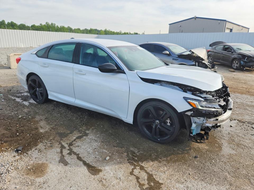 Продажа на аукционе авто 2022 Honda Accord, vin: 1HGCV1F37NA124176, номер лота: 54964956