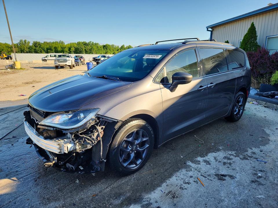 Продажа на аукционе авто 2020 Chrysler Pacifica, vin: 2C4RC1EG9LR286550, номер лота: 56634926