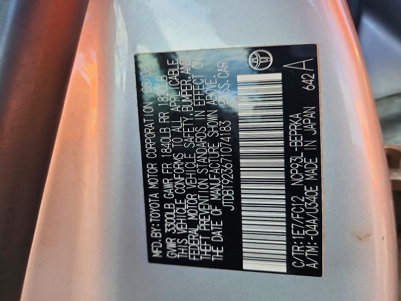57377426 :رقم المزاد ، JTDBT923671074183 vin ، 2007 Toyota Yaris مزاد بيع
