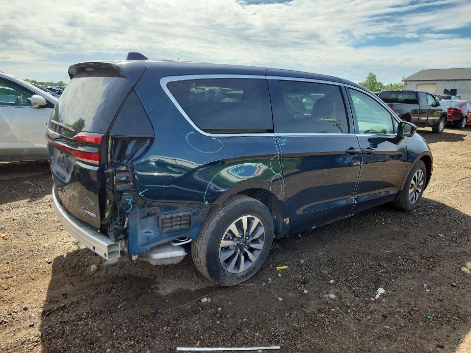 2022 Chrysler Pacifica მანქანა იყიდება აუქციონზე, vin: 2C4RC1L74NR228318, აუქციონის ნომერი: 53051516