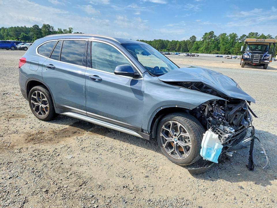 57676026 :رقم المزاد ، WBXJG9C03M5U39222 vin ، 2021 Bmw X1 مزاد بيع