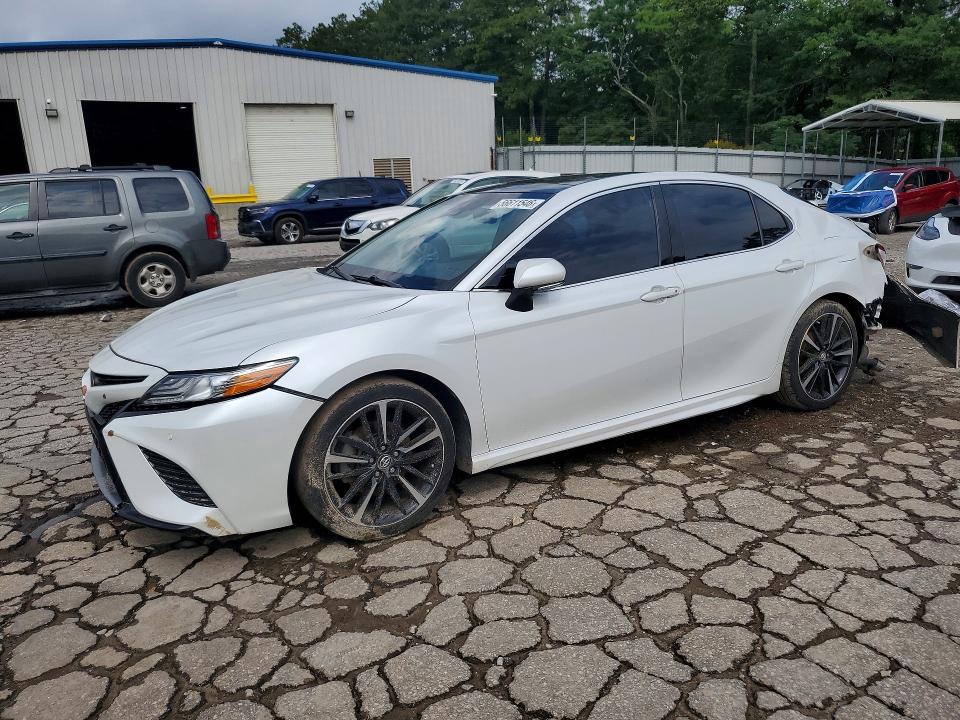 Aukcja sprzedaży 2018 Toyota Camry, vin: 4T1B61HK1JU074987, numer aukcji: 56611546