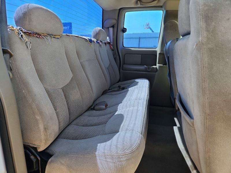 Продажа на аукционе авто 2003 Chevrolet Silverado, vin: 2GCEC19V431122192, номер лота: 58427376