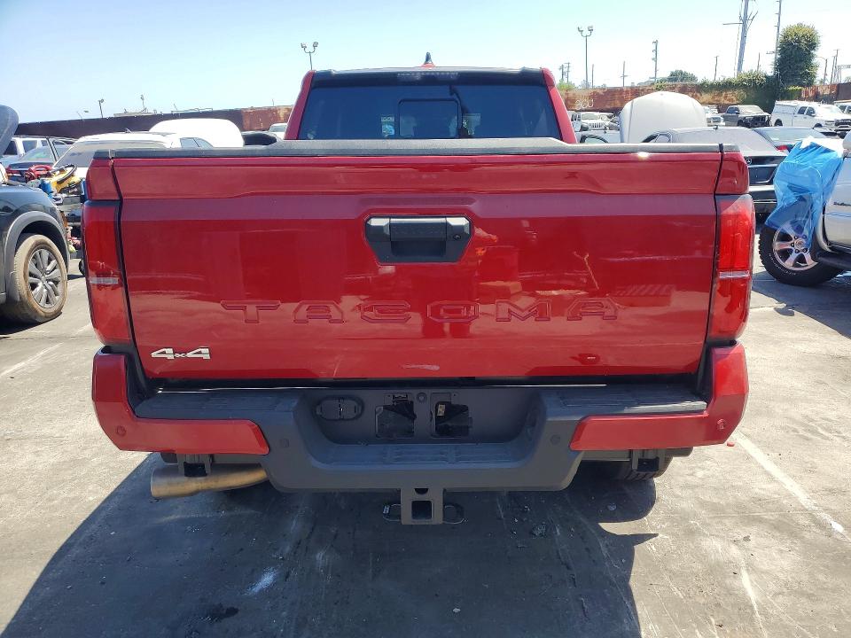 56860976 :رقم المزاد ، 3TYLB5JN2ST095986 vin ، 2025 Toyota Tacoma مزاد بيع