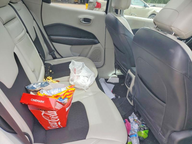 55970666 :رقم المزاد ، 3C4NJCBB7JT489164 vin ، 2018 Jeep Compass مزاد بيع
