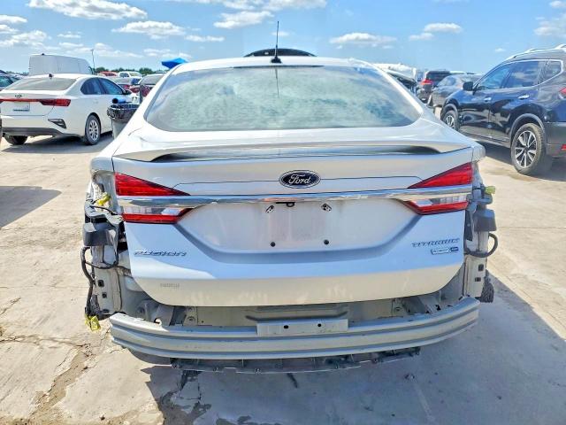 55002226 :رقم المزاد ، 3FA6P0D99JR168886 vin ، 2018 Ford Fusion مزاد بيع