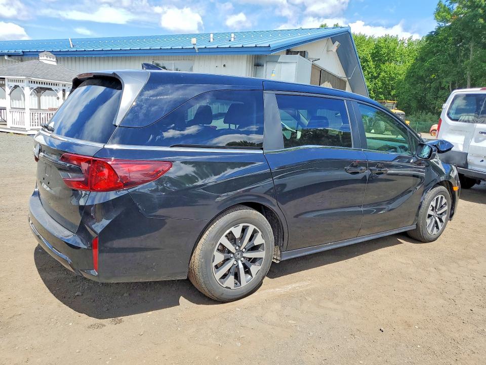 58242896 :رقم المزاد ، 5FNRL6H69SB082924 vin ، 2025 Honda Odyssey مزاد بيع