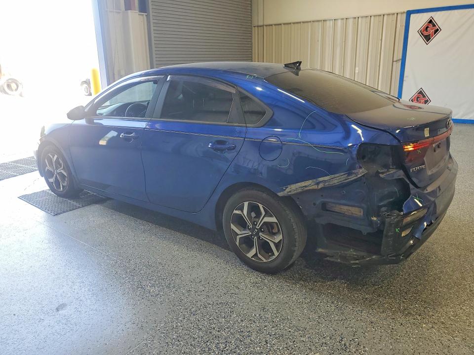 2021 Kia Forte მანქანა იყიდება აუქციონზე, vin: 3KPF24AD1ME309423, აუქციონის ნომერი: 57121356