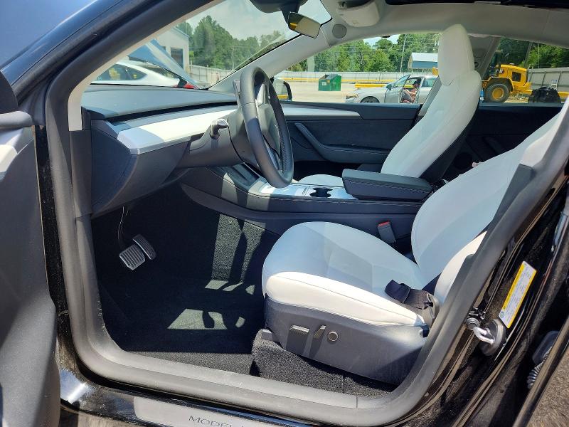 2024 Tesla Model Y მანქანა იყიდება აუქციონზე, vin: 7SAYGDEDXRF103672, აუქციონის ნომერი: 57854956