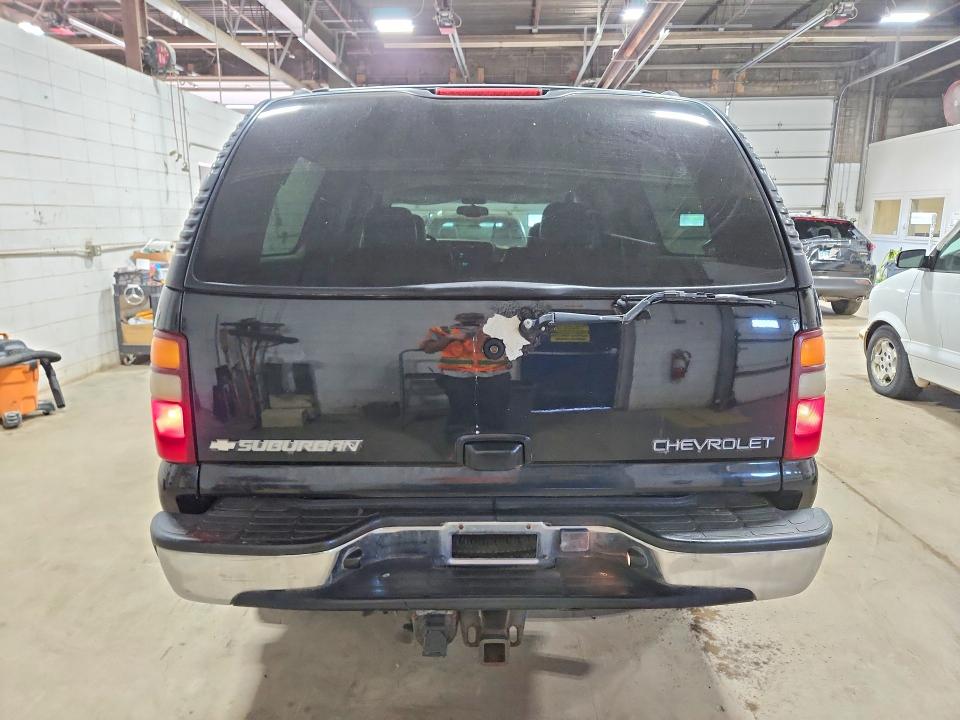 Продажа на аукционе авто 2003 Chevrolet Suburban, vin: 3GNGK26U13G319042, номер лота: 56866626