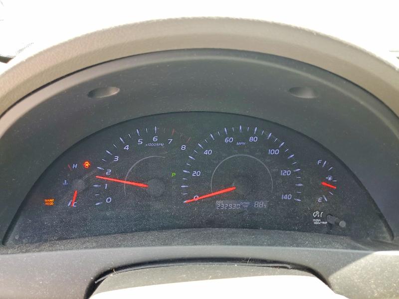 58702506 :رقم المزاد ، 4T4BF3EK2AR052499 vin ، 2010 Toyota Camry مزاد بيع