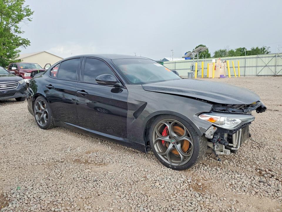 56030686 :رقم المزاد ، ZARFANBN4K7608200 vin ، 2019 Alfa Romeo Giulia مزاد بيع