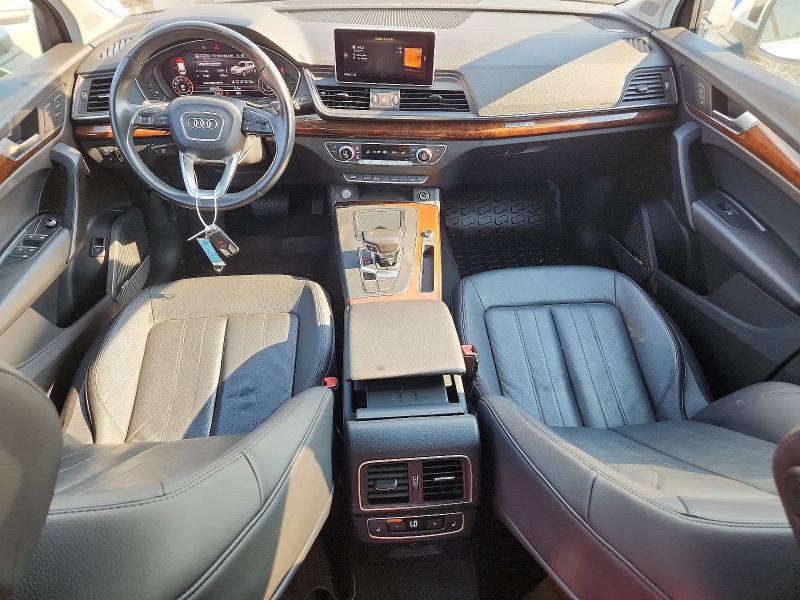 56977916 :رقم المزاد ، WA1BNAFY2J2003480 vin ، 2018 Audi Q5 مزاد بيع