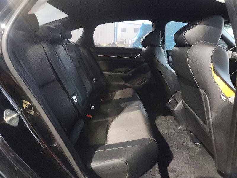 52337726 :رقم المزاد ، 1HGCV1F32LA124745 vin ، 2020 Honda Accord مزاد بيع