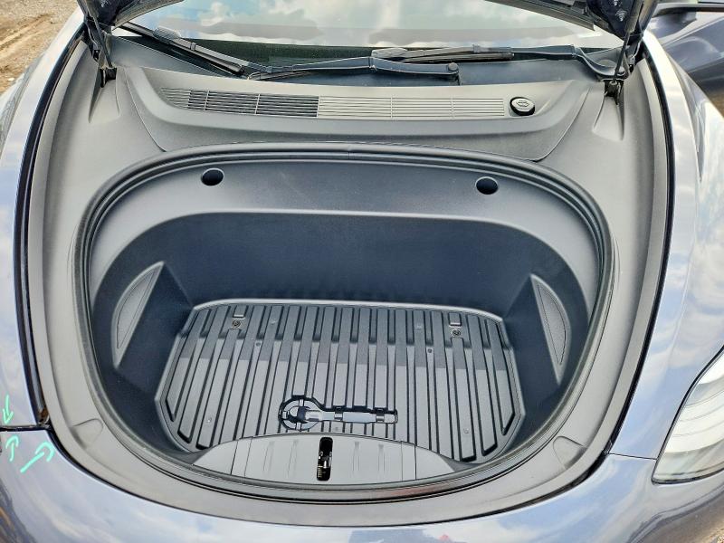 Продажа на аукционе авто 2023 Tesla Model 3, vin: 5YJ3E1EA2PF428802, номер лота: 58963106