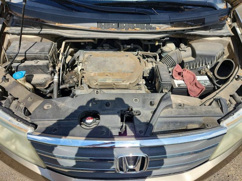 55928286 :رقم المزاد ، 5FNRL5H69BB096932 vin ، 2011 Honda Odyssey مزاد بيع