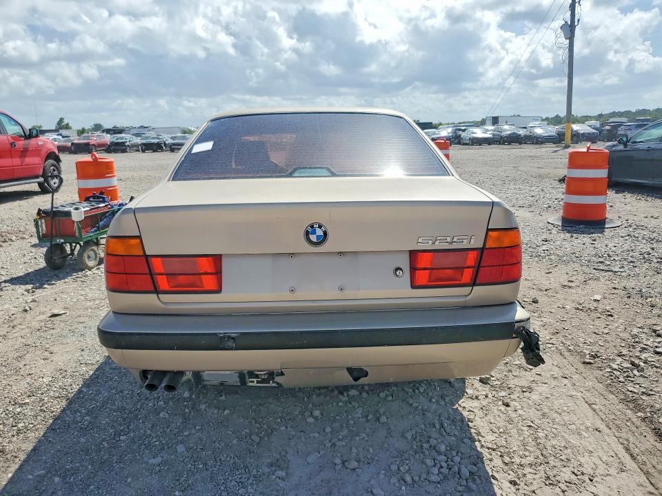 Продажа на аукционе авто 1995 Bmw 525, vin: WBAHD6320SGK85913, номер лота: 56637356
