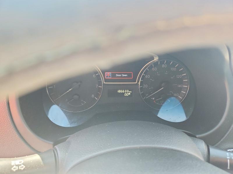 2015 Nissan Altima მანქანა იყიდება აუქციონზე, vin: 1N4AL3AP6FN919611, აუქციონის ნომერი: 55986496