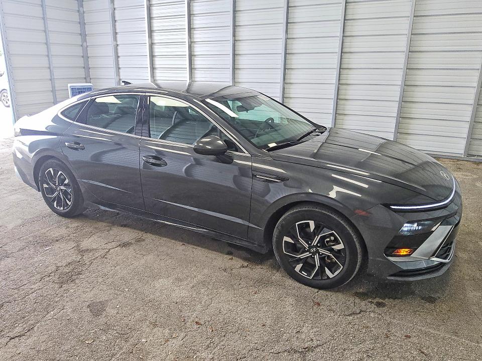 2025 Hyundai Sonata მანქანა იყიდება აუქციონზე, vin: KMHL64JA9SA468814, აუქციონის ნომერი: 55595996