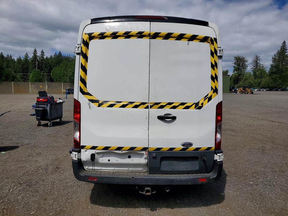 55362366 :رقم المزاد ، 1FTYE2CM5HKA12157 vin ، 2017 Ford Transit مزاد بيع