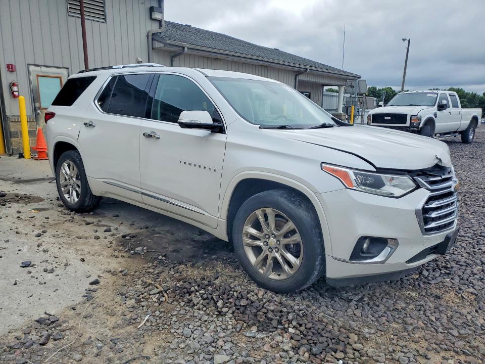 Продажа на аукционе авто 2019 Chevrolet Traverse, vin: 1GNEVJKW3KJ136576, номер лота: 57714346