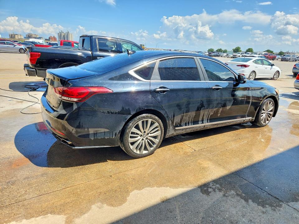 59240626 :رقم المزاد ، KMHGN4JF5FU016735 vin ، 2015 Hyundai Genesis مزاد بيع