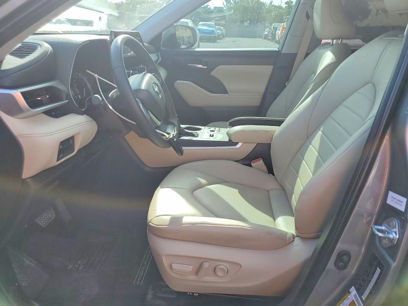 Продажа на аукционе авто 2025 Toyota Highlander, vin: 5TDKDRAH1SS558204, номер лота: 56526946