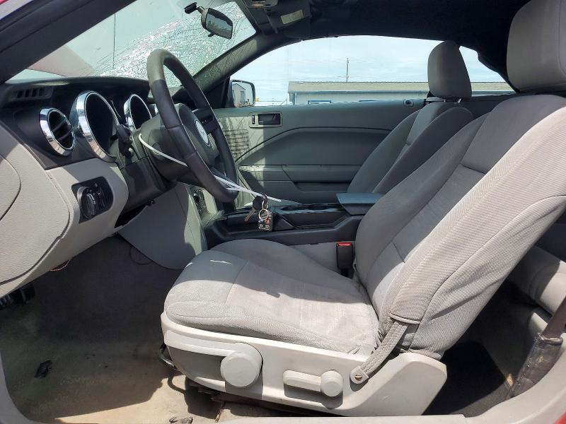 57599916 :رقم المزاد ، 1ZVFT84N555197616 vin ، 2005 Ford Mustang مزاد بيع