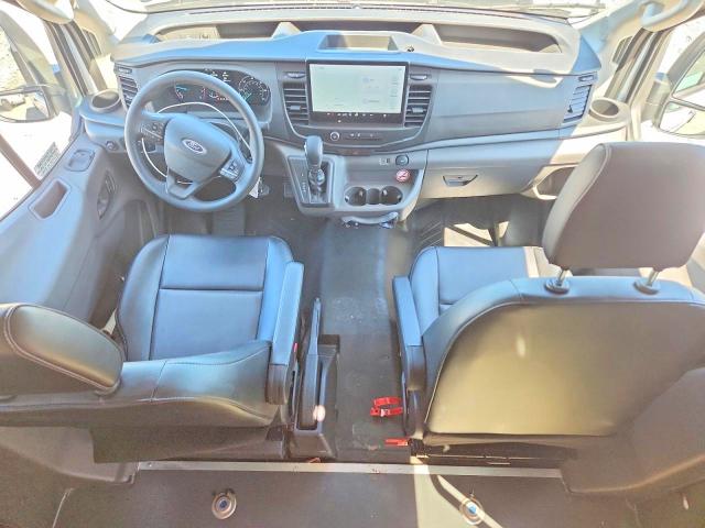 55791256 :رقم المزاد ، 1FDVU4X8XRKB32287 vin ، 2025 Ford Trans 350 مزاد بيع