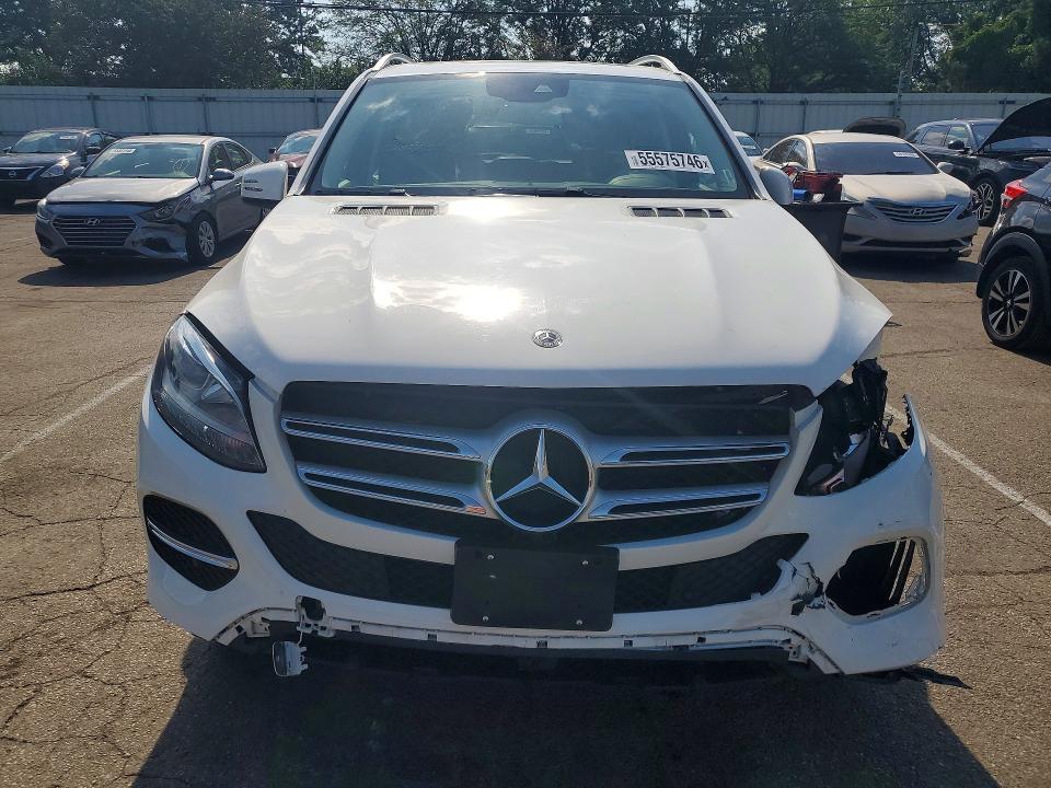 Продажа на аукционе авто 2018 Mercedes-benz Gle, vin: 4JGDA5HB9JB106756, номер лота: 55575746