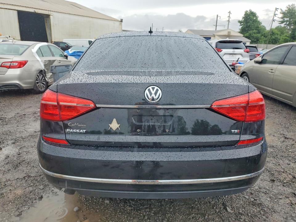 Продажа на аукционе авто 2016 Volkswagen Passat, vin: 1VWAT7A38GC011282, номер лота: 57882686
