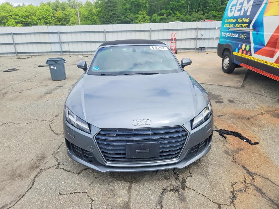 2017 Audi Tt მანქანა იყიდება აუქციონზე, vin: TRUT5CFV9H1002778, აუქციონის ნომერი: 54521096