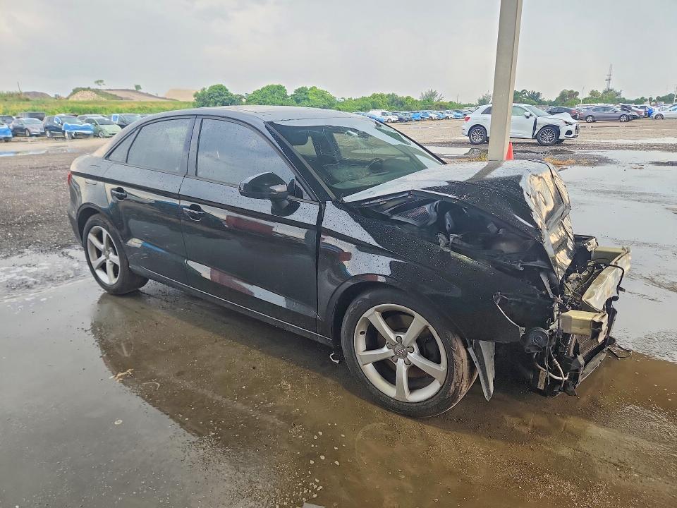 58771436 :رقم المزاد ، WAUA7GFF2G1022328 vin ، 2016 Audi A3 مزاد بيع