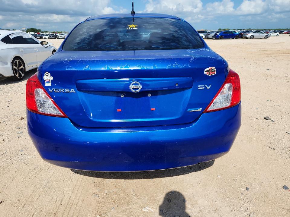 56951906 :رقم المزاد ، 3N1CN7AP8CL812515 vin ، 2012 Nissan Versa مزاد بيع