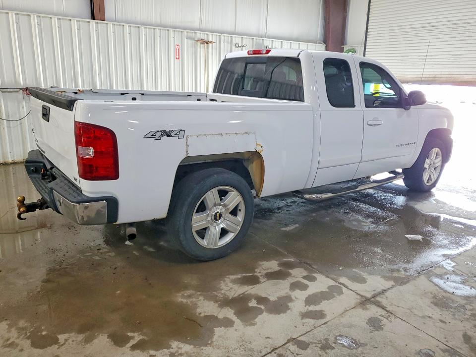 58967096 :رقم المزاد ، 1GCEK19018Z153907 vin ، 2008 Chevrolet Silverado مزاد بيع