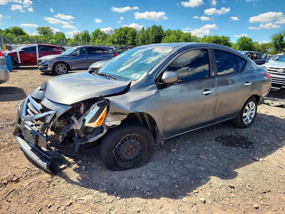 2016 Nissan Versa მანქანა იყიდება აუქციონზე, vin: 3N1CN7AP7GL802645, აუქციონის ნომერი: 57239026