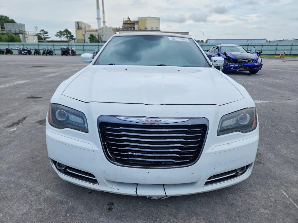 59122076 :رقم المزاد ، 2C3CCABG1EH272729 vin ، 2014 Chrysler 300 مزاد بيع