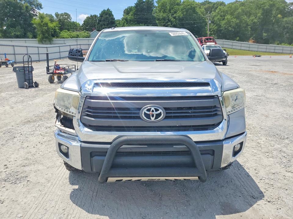 Продаж на аукціоні авто 2015 Toyota Tundra, vin: 5TFDW5F14FX418820, номер лоту: 58955646