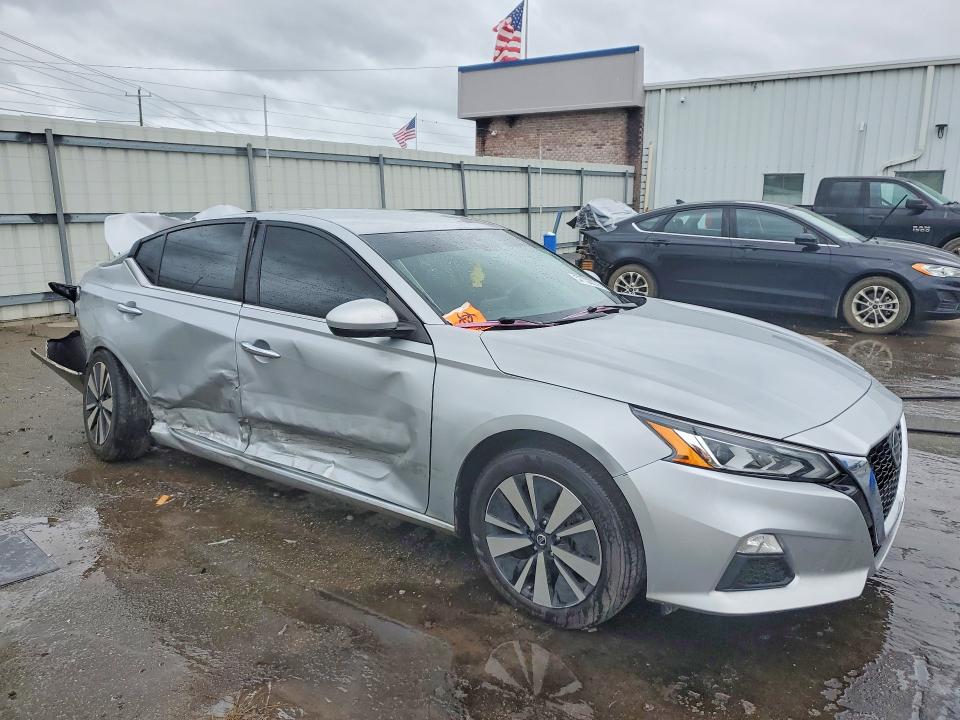 Продаж на аукціоні авто 2022 Nissan Altima, vin: 1N4BL4DV9NN385460, номер лоту: 57708376