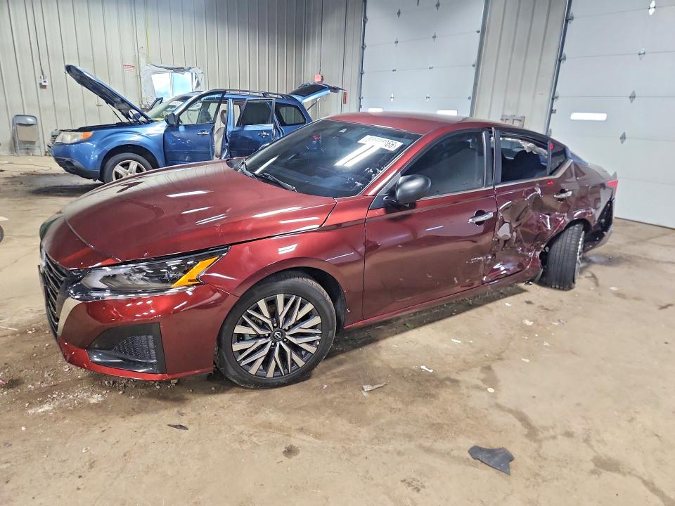 58695066 :رقم المزاد ، 1N4BL4DW4SN317409 vin ، 2025 Nissan Altima مزاد بيع