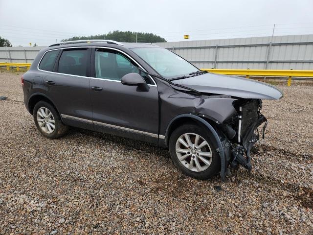 Auction sale of the 2013 Volkswagen Touareg, vin: WVGEF9BPXDD001640, lot number: 58218216