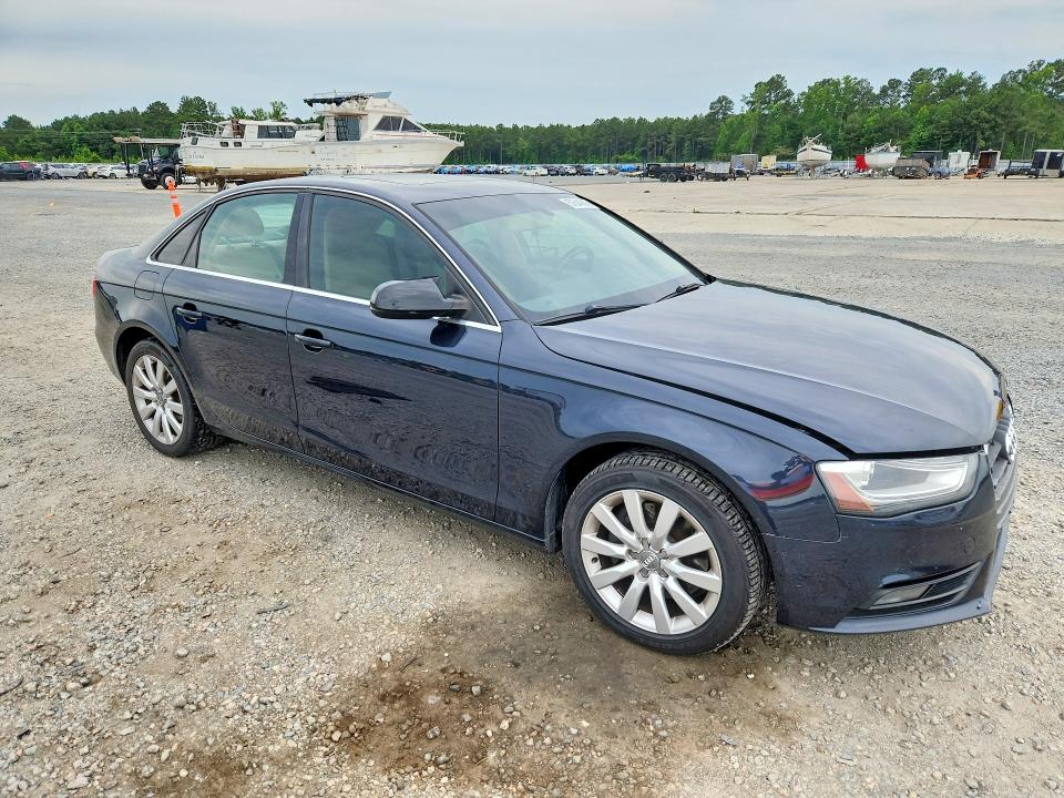57644816 :رقم المزاد ، WAUBFAFL9DN025550 vin ، 2013 Audi A4 مزاد بيع