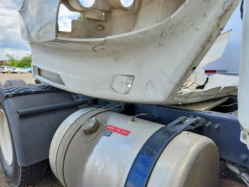 54461946 :رقم المزاد ، 3AKJHLDVXPSUN7585 vin ، 2023 Freightliner Cascadia 126 مزاد بيع