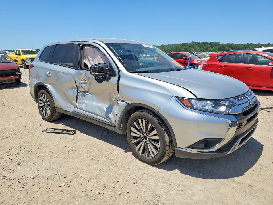 Продажа на аукционе авто 2020 Mitsubishi Outlander, vin: JA4AZ3A31LZ026833, номер лота: 57335526