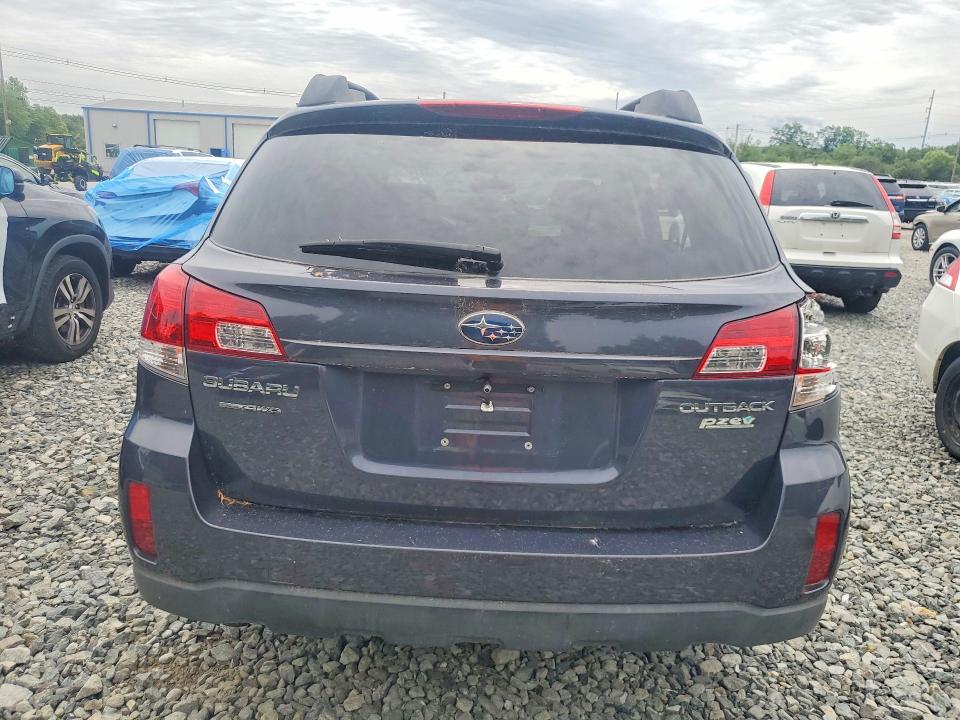 58274536 :رقم المزاد ، 4S4BRBGC2A3335170 vin ، 2010 Subaru Outback مزاد بيع