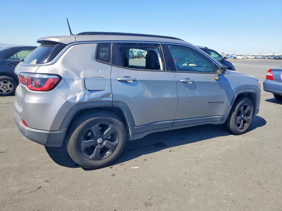 2018 Jeep Compass მანქანა იყიდება აუქციონზე, vin: 3C4NJCBB4JT194619, აუქციონის ნომერი: 58747256