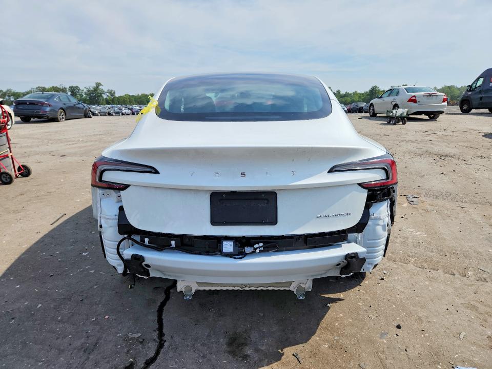 58835916 :رقم المزاد ، 5YJ3E1EB3SF069963 vin ، 2025 Tesla Model 3 مزاد بيع