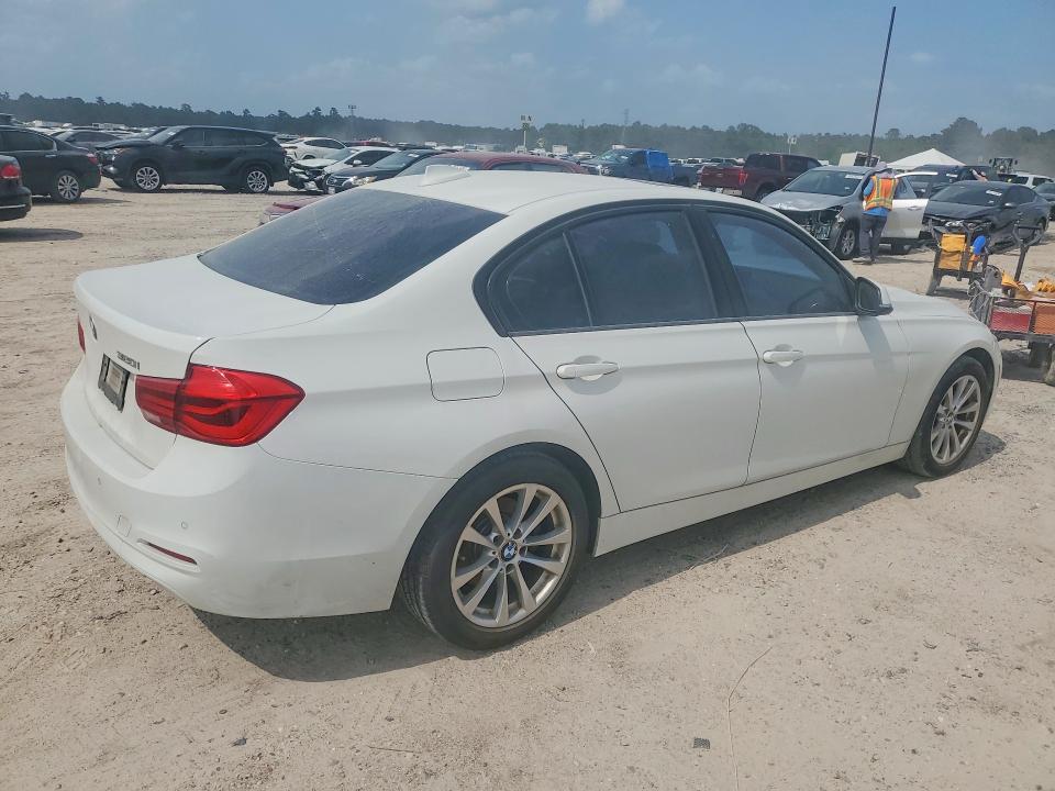 Продажа на аукционе авто 2016 Bmw 320, vin: WBA8E1G54GNT37406, номер лота: 58126086